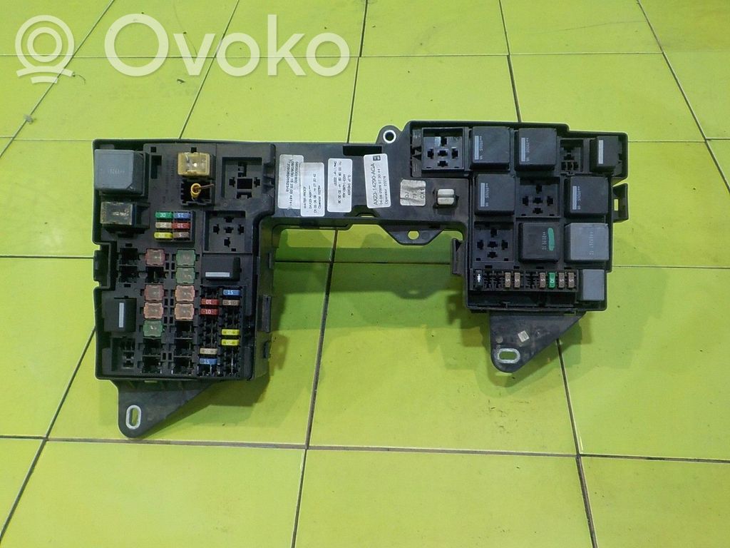 Jaguar XF X250 Fuse box set 
