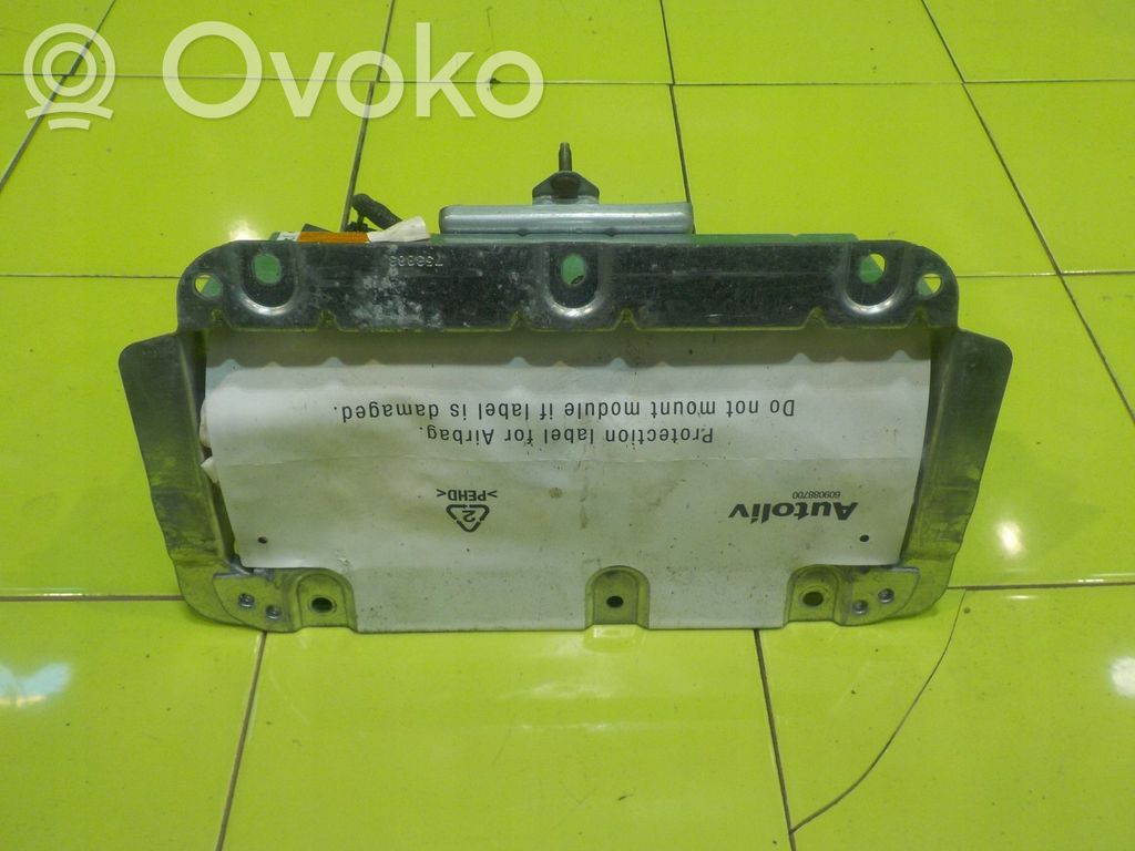 Land Rover Freelander 2 - LR2 Keleivio oro pagalvė 
