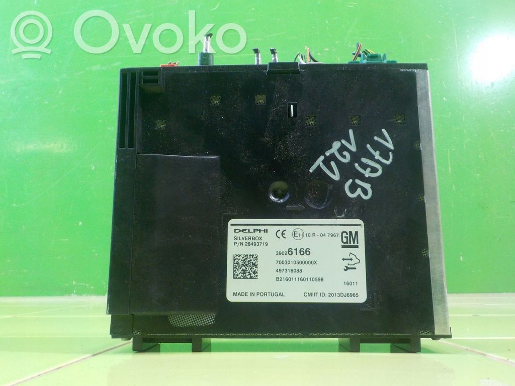 Opel Astra K Central body control module 