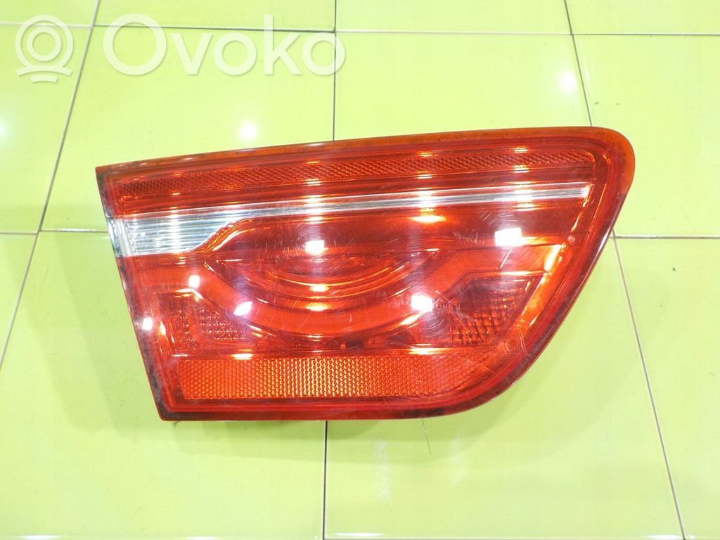 Jaguar XE Rear/tail lights 