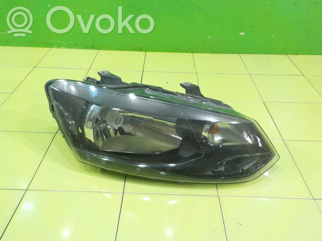 Volkswagen Polo V 6R Headlight/headlamp 