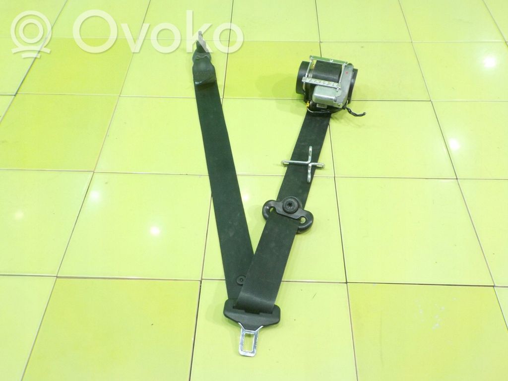 Ford Focus Front seatbelt 