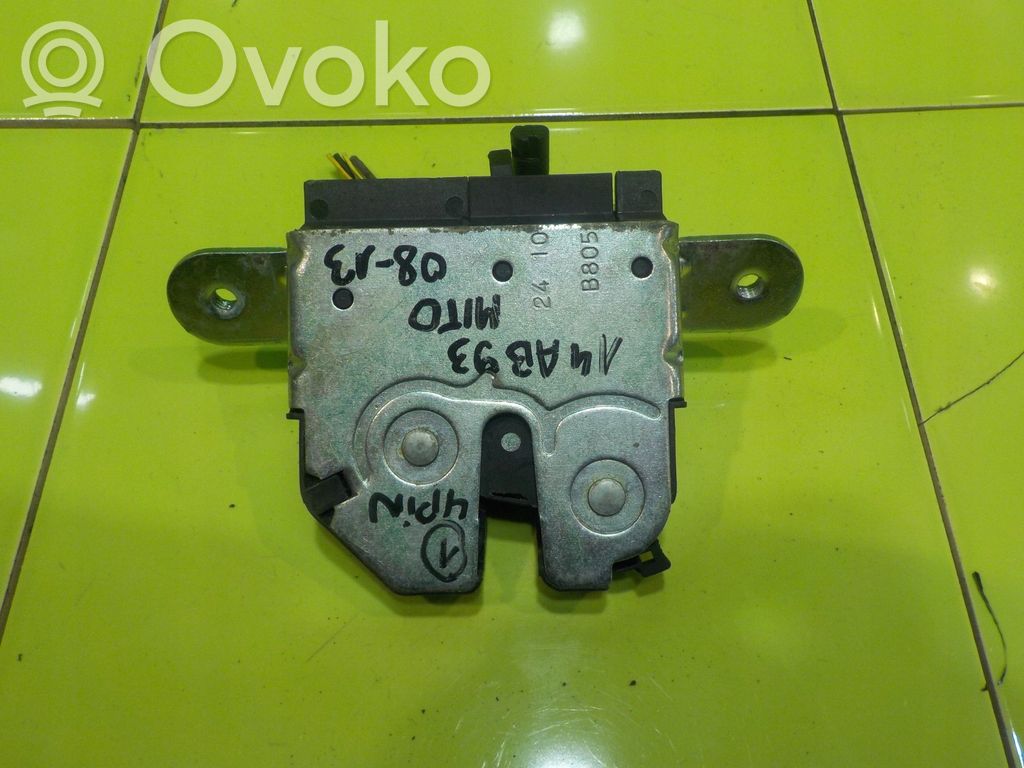 Alfa Romeo Mito Tailgate exterior lock 