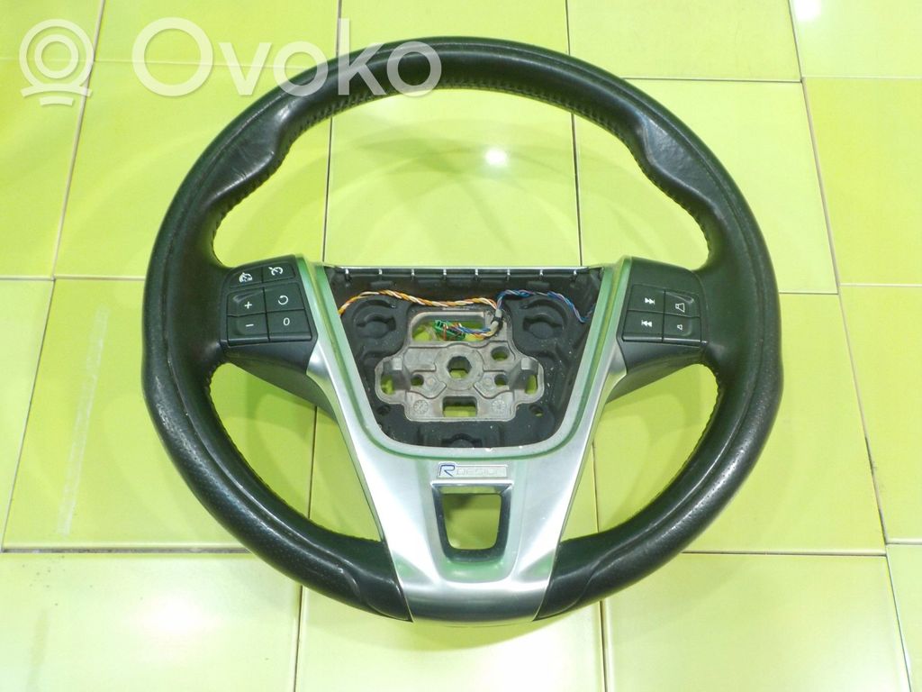 Volvo V60 Stūre 