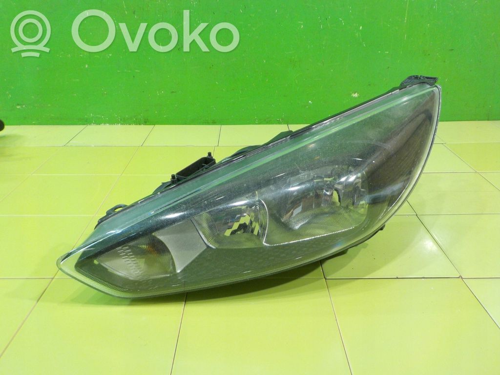 Ford Focus Headlight/headlamp 