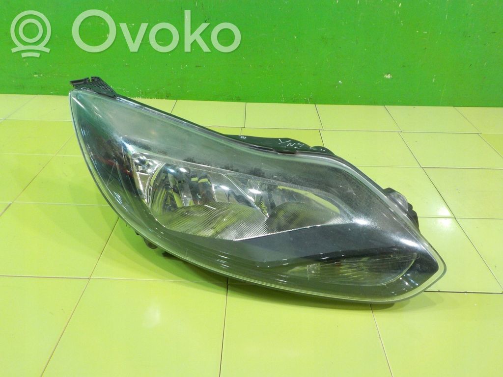 Ford Focus Headlight/headlamp 