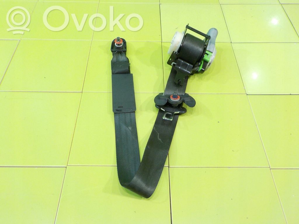 Hyundai ix20 Front seatbelt 