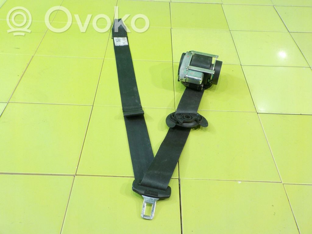 Volkswagen Scirocco Front seatbelt 