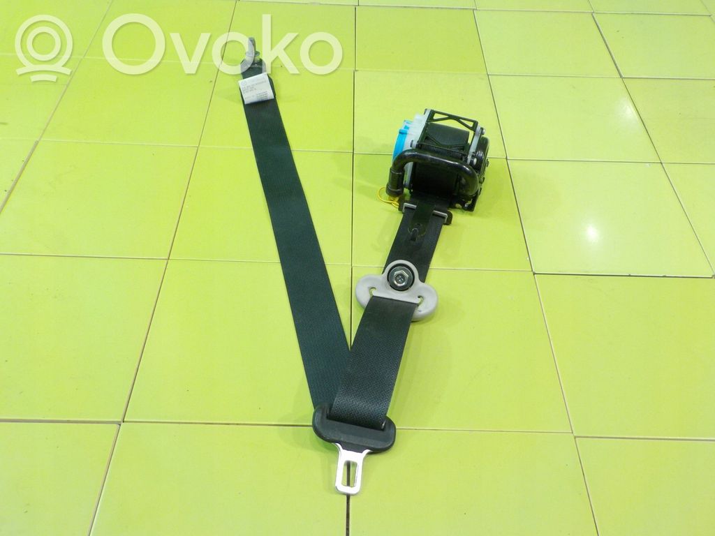 Mazda 6 Front seatbelt 