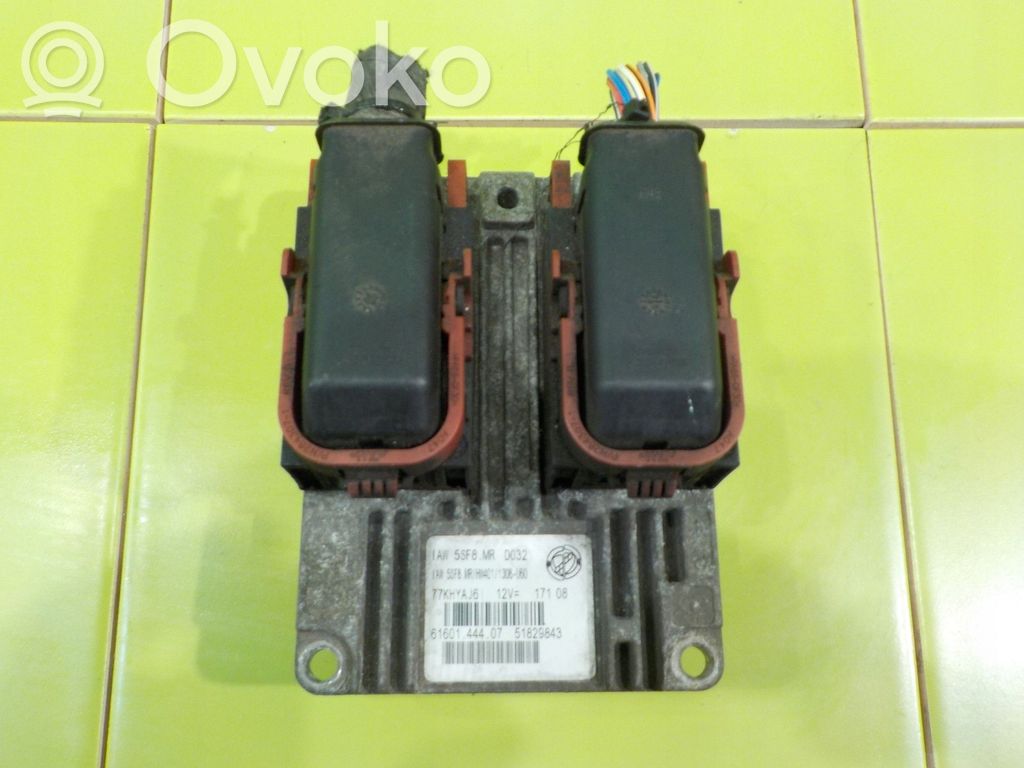 Fiat 500 Engine control unit/module 