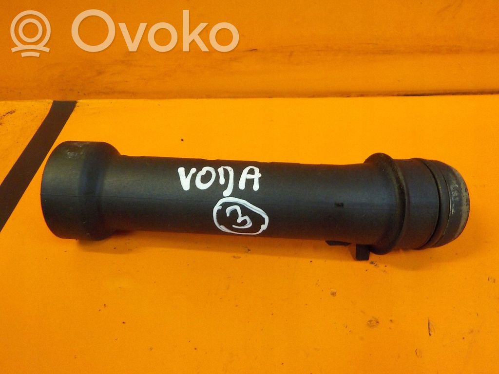 Engine coolant pipe/hose