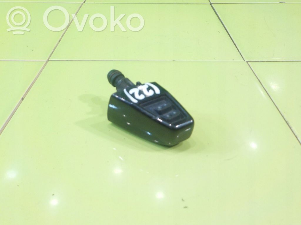 Headlight washer pump   PRZOD,PRAWY,WP179