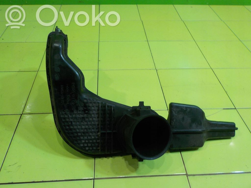 Mazda 6 Air filter box 