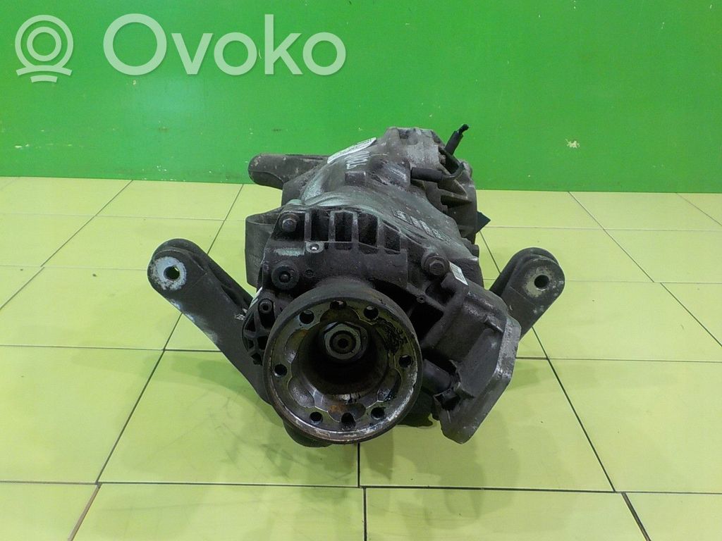 Land Rover Freelander 2 - LR2 Belka osi tylnej z reduktorem 