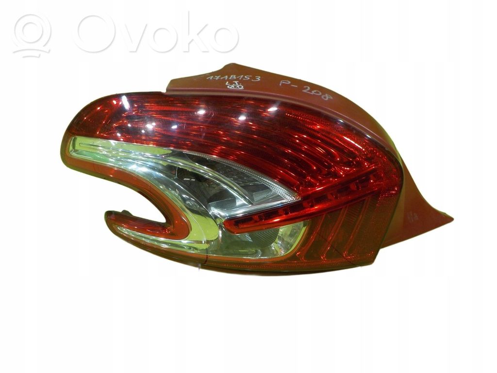 Peugeot 208 I Lampa tylna 