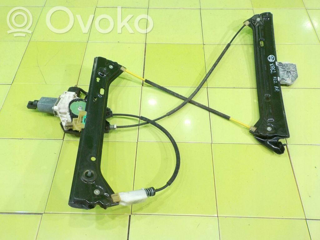 BMW 2 F22 F23 Elektryczny podnośnik szyby drzwi przednich 