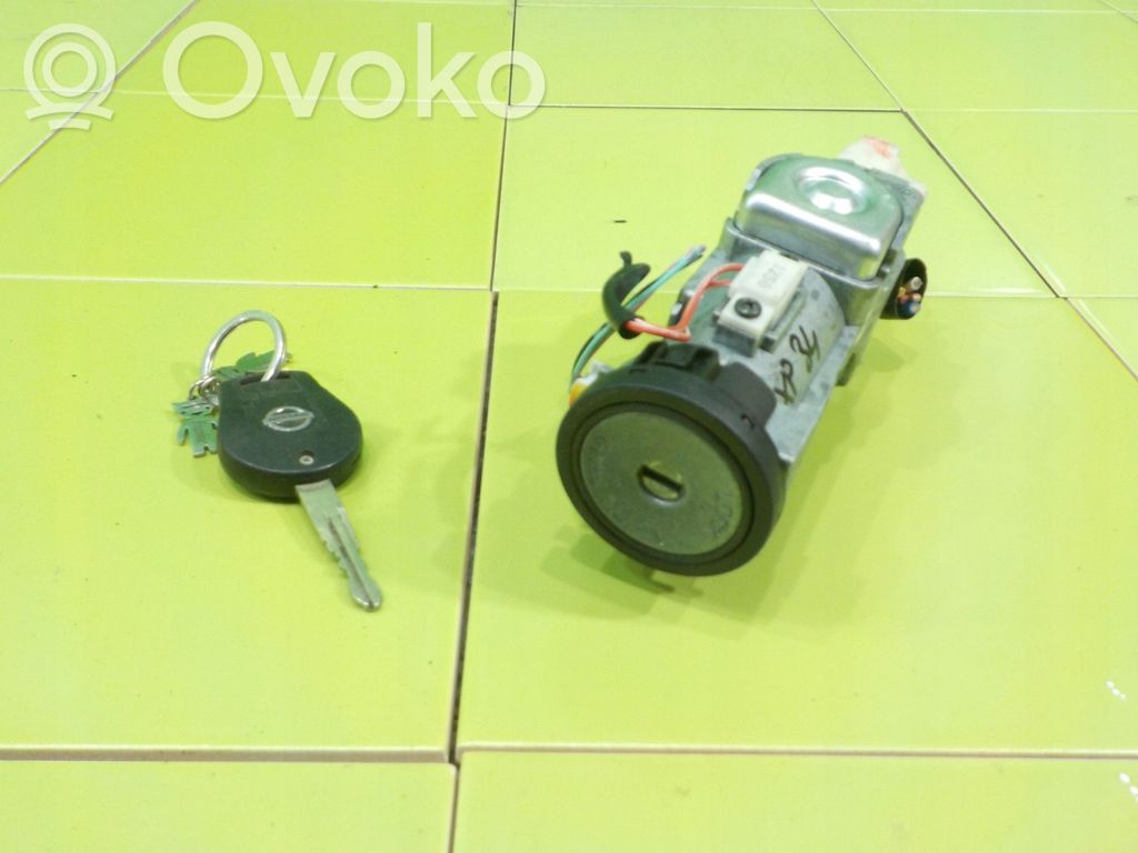 Nissan Juke I F15 Ignition lock 