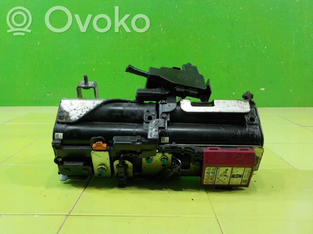 Mazda 6 Pakrovėjas akumuliatorius (papildomas) 