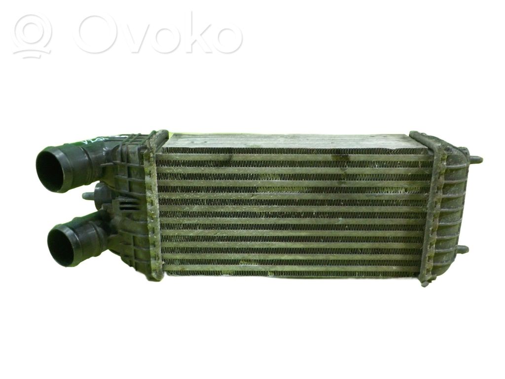 Peugeot 2008 I Intercooler radiator 