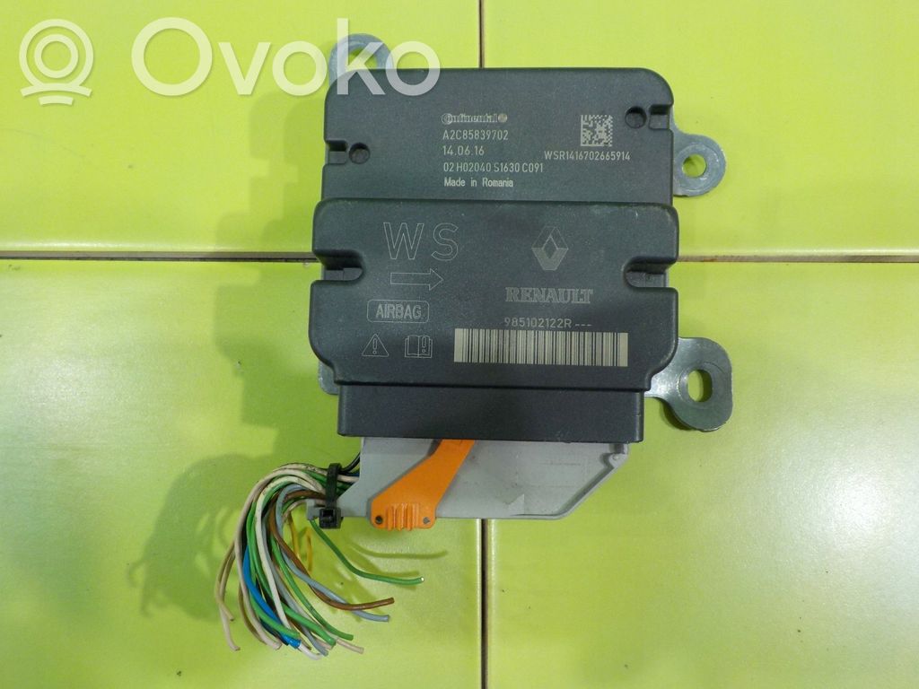 Dacia Sandero II Airbag control unit/module 