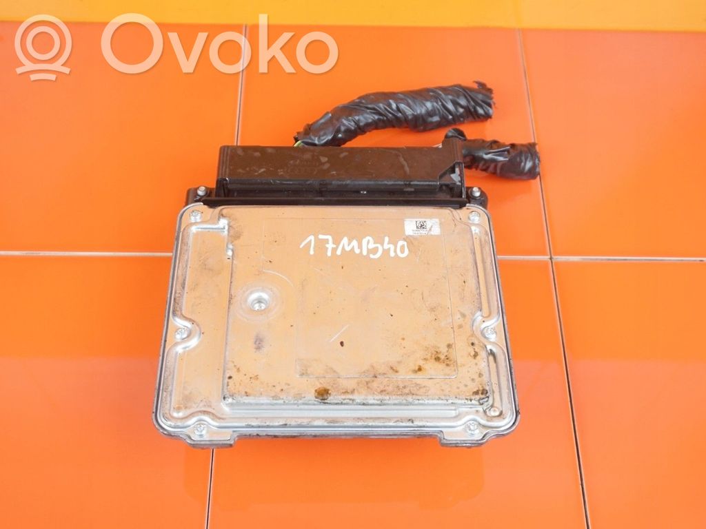 Audi A4 S4 B8 8K Engine control unit/module 
