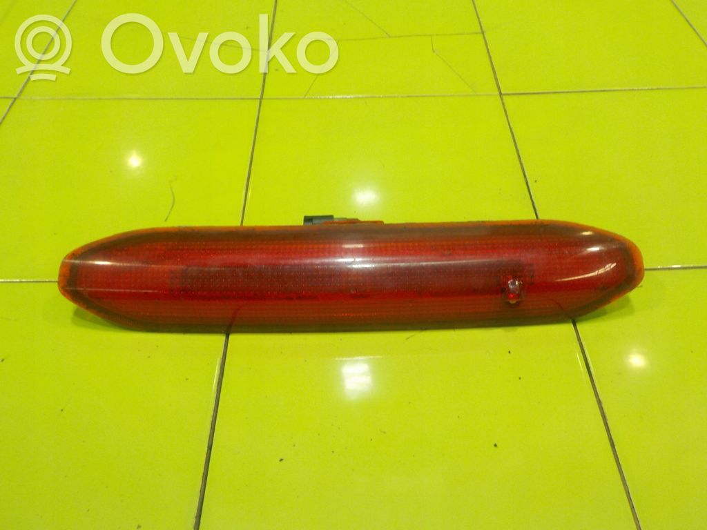 Land Rover Freelander 2 - LR2 Third/center stoplight 
