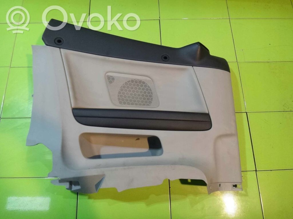 Audi A3 S3 8P Apmušimas slankiojančių durų (obšifke)