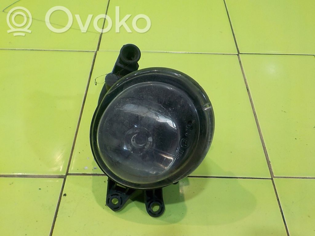 Volvo C70 Miglas lukturis priekšā 
