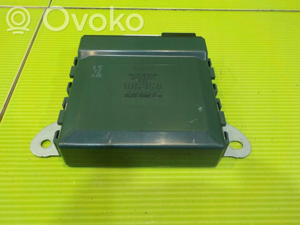 Lexus IS 220D-250-350 Sonstige Steuergeräte / Module 