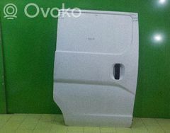 Nissan NV200 Puerta delantera