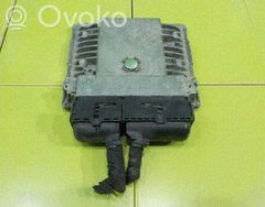 Audi A3 S3 8P Moottorin ohjainlaite/moduuli 