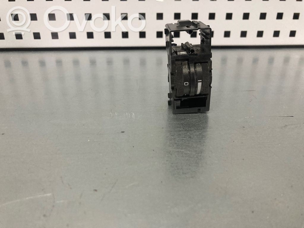 Seat Altea XL Headlight level height control switch 