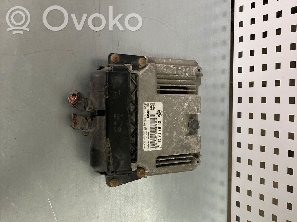Skoda Superb B6 (3T) Engine control unit/module 