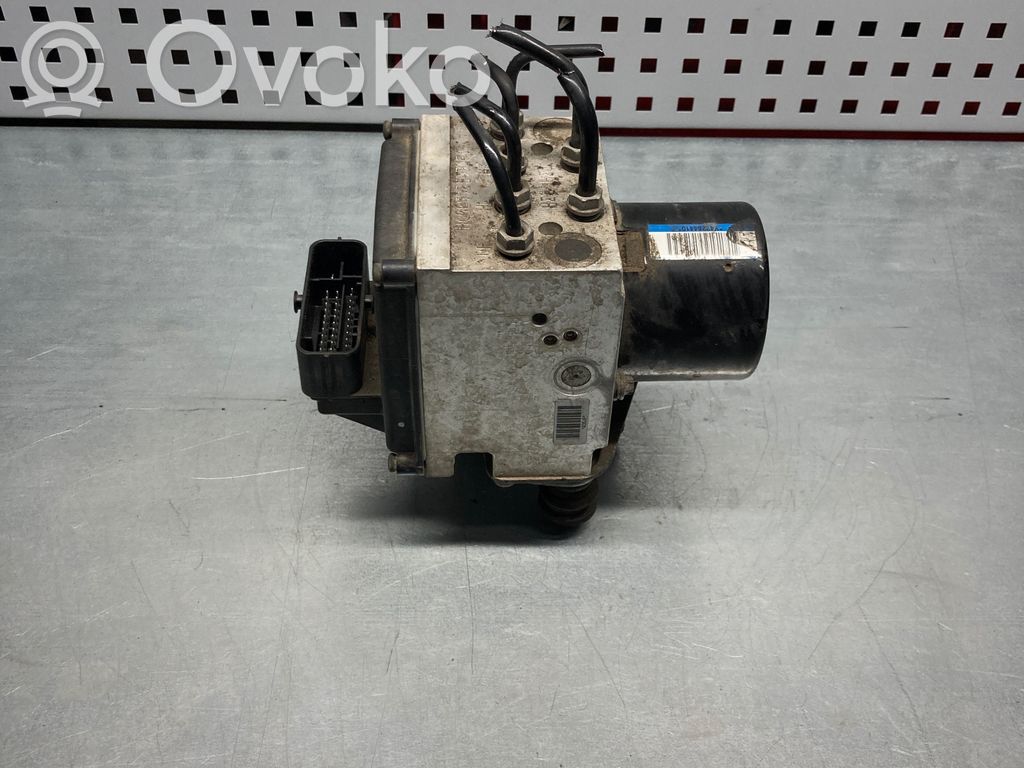 Volkswagen PASSAT B6 ABS Pump 
