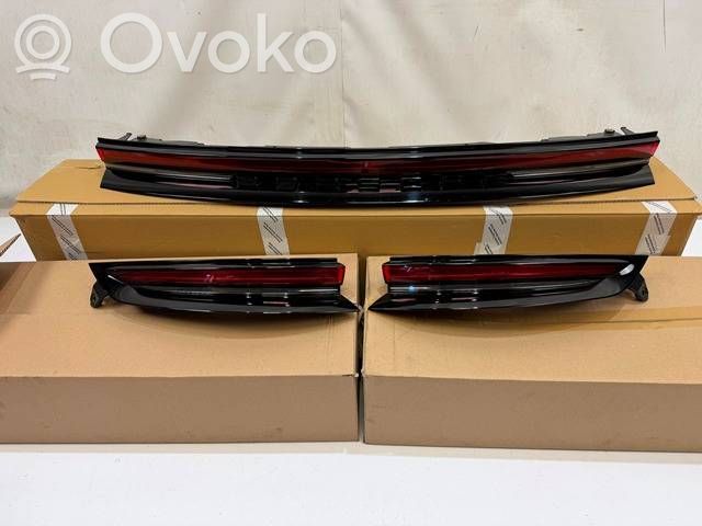 Takavalot   976945207BL,2SK01586405,976945207BL,00000557
