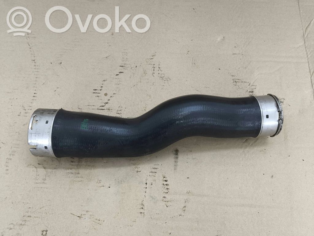BMW 5 F10 F11 Intercooler hose/pipe 