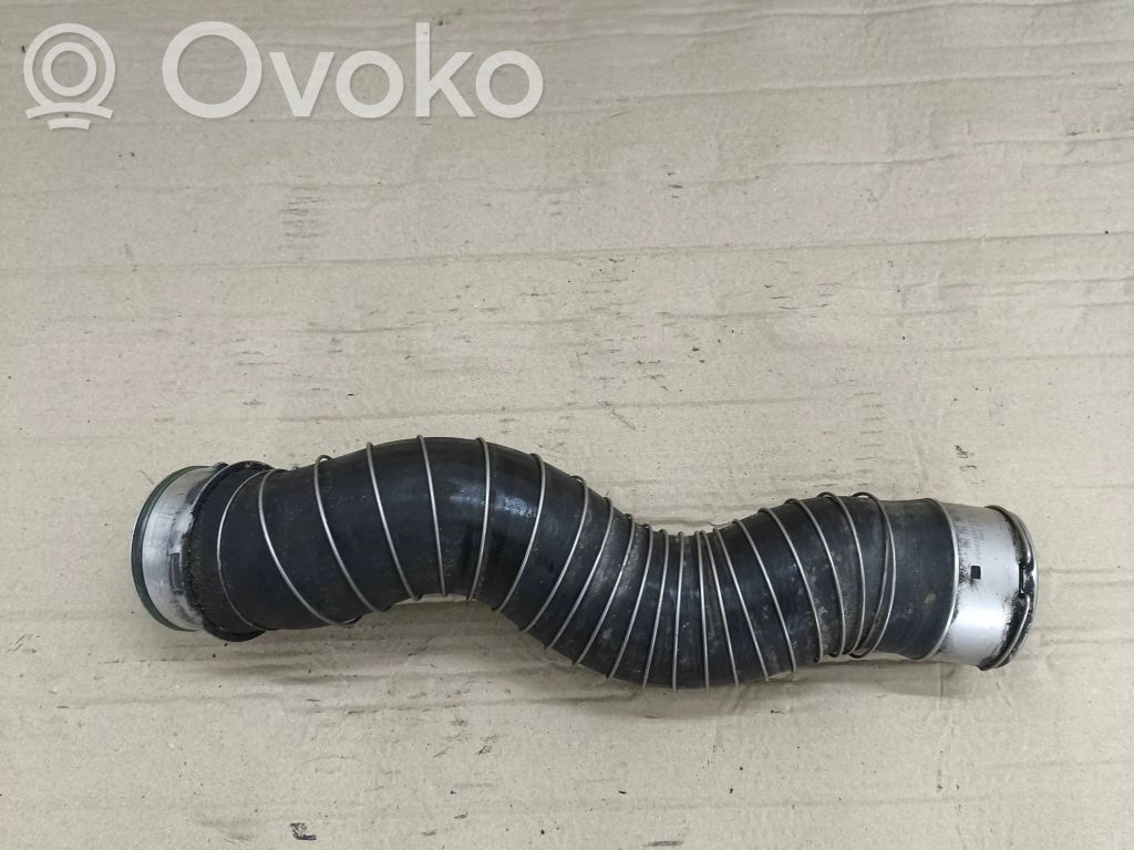 BMW 3 E90 E91 Intercooler hose/pipe 