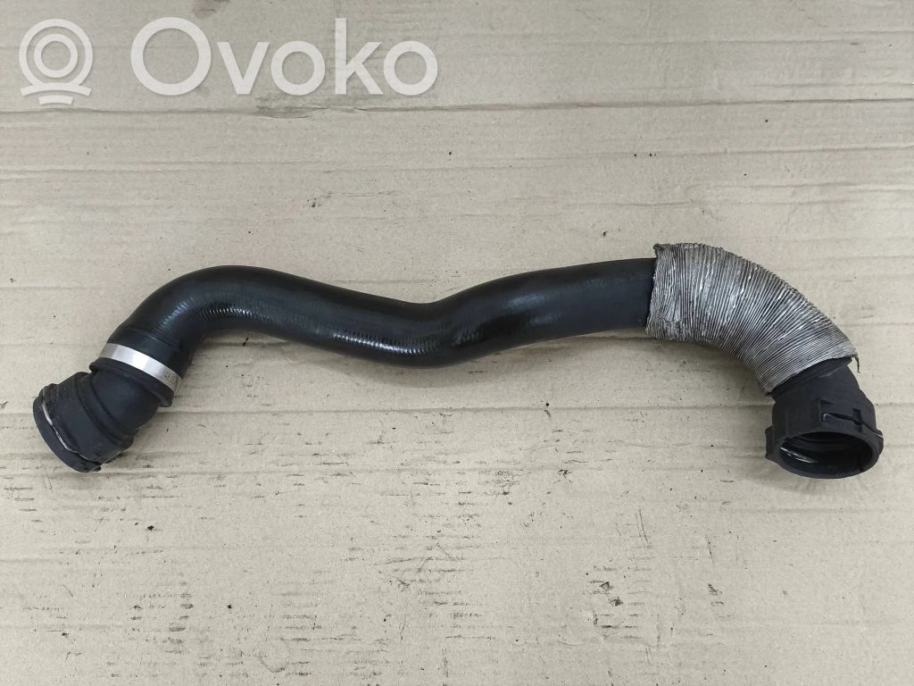 BMW 3 E90 E91 Engine coolant pipe/hose 