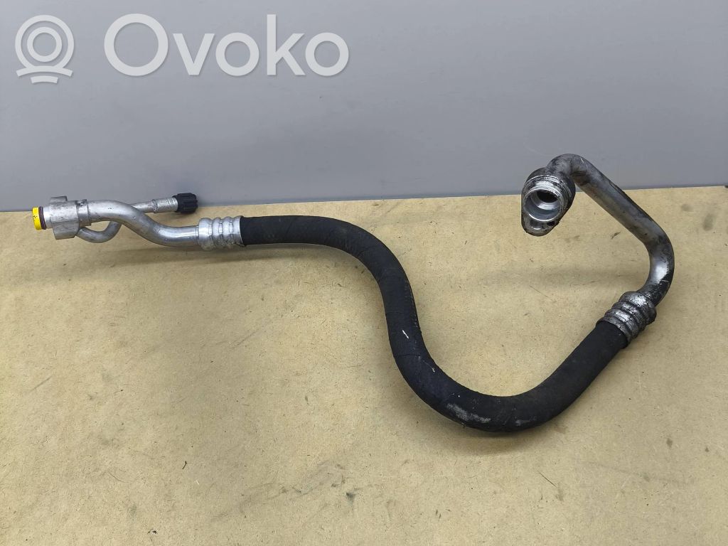 BMW 1 E81 E87 Air conditioning (A/C) pipe/hose 