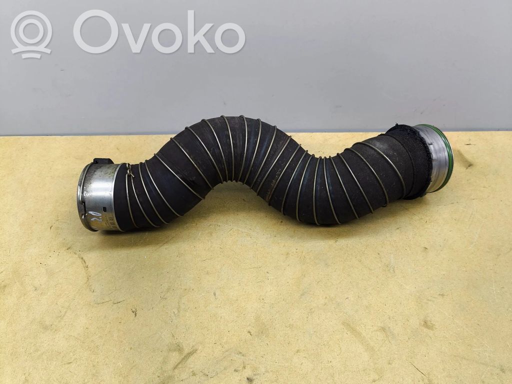 BMW 3 E90 E91 Intercooler hose/pipe 