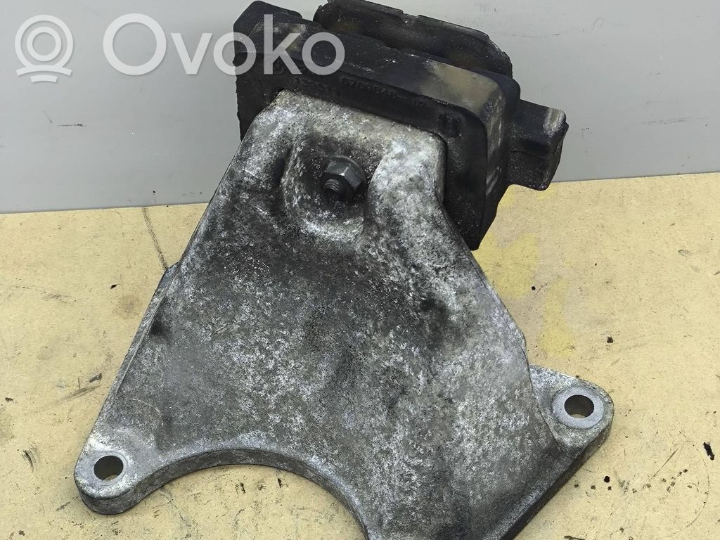 BMW 5 E60 E61 Gearbox mounting bracket 