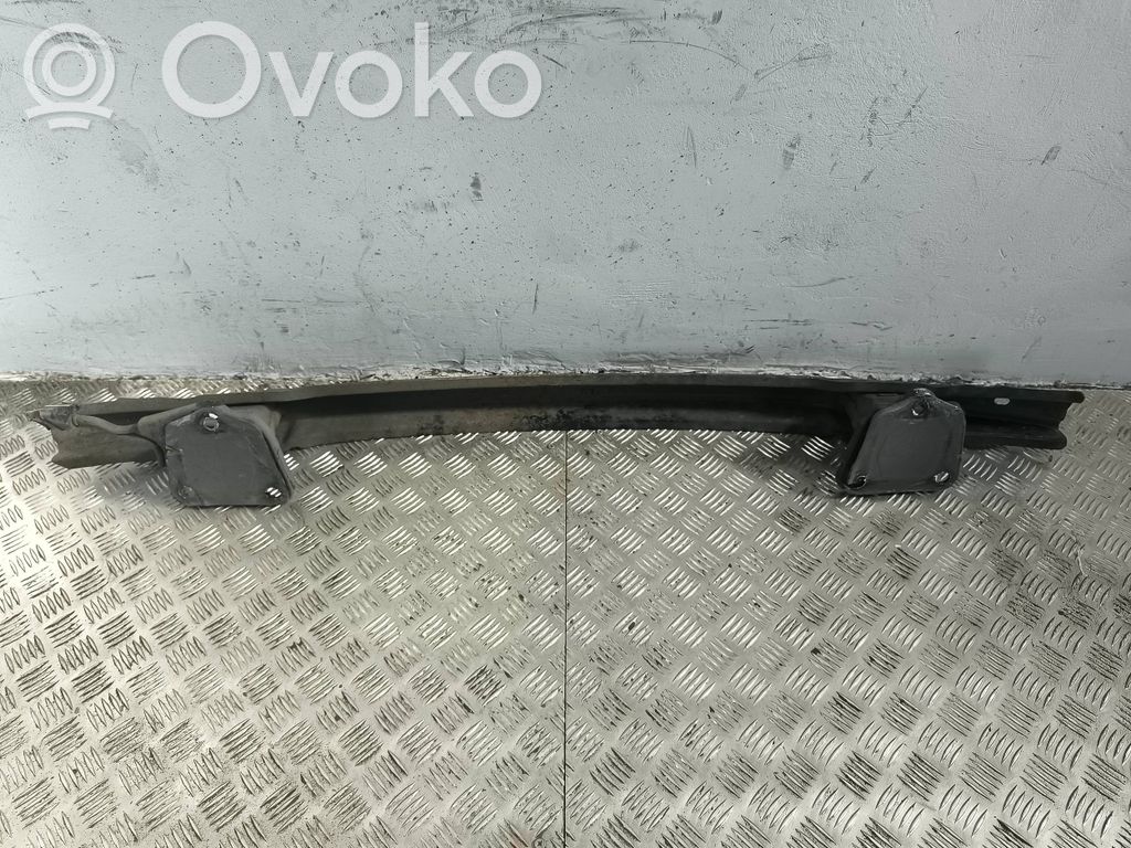 BMW 3 E90 E91 Aizmugurē bampera balka 