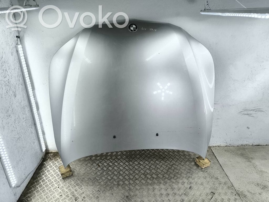 BMW 5 E60 E61 Dangtis variklio (kapotas) 