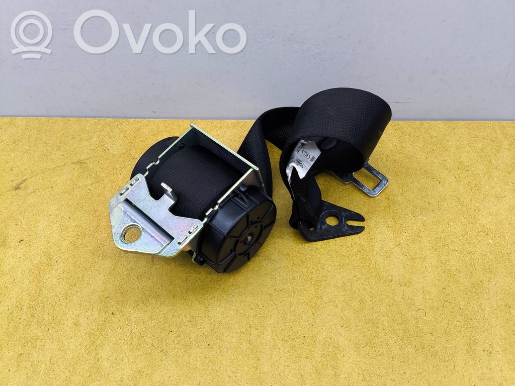 BMW 3 E90 E91 Saugos diržas vidurinis (gale) 