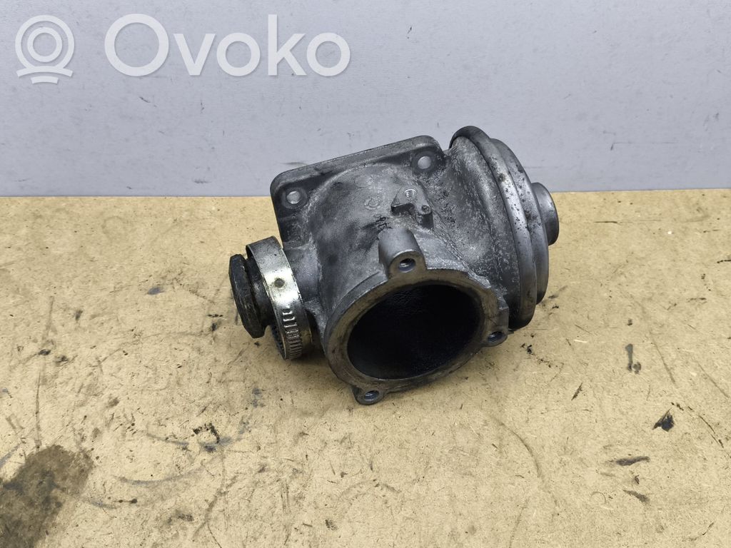 BMW 5 E60 E61 EGR valve 