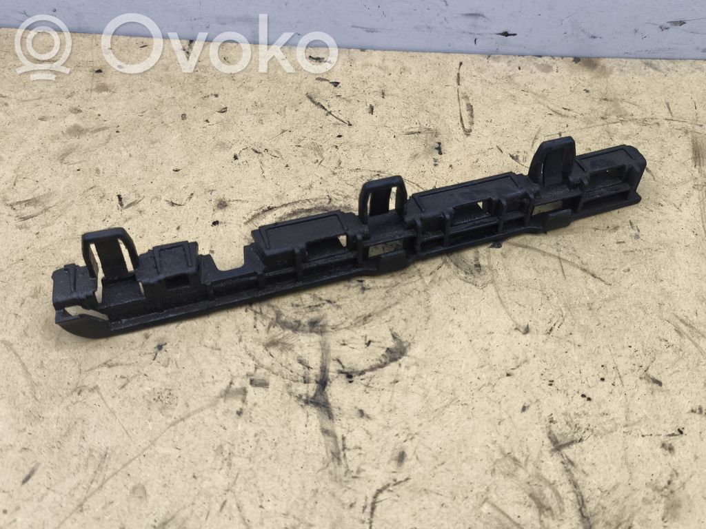 BMW 5 F10 F11 Ślizg listwy progowej 
