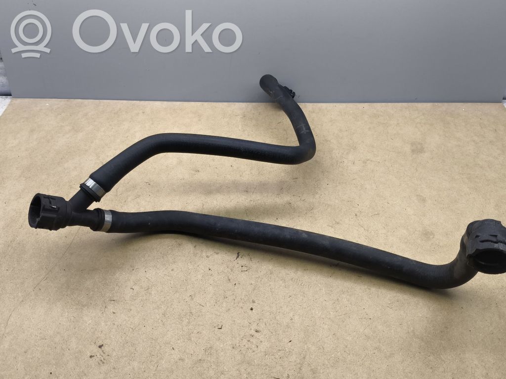 BMW 3 E90 E91 Engine coolant pipe/hose 