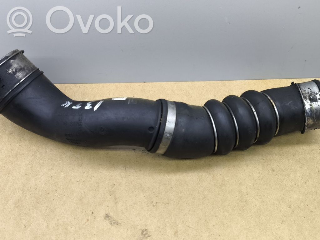 BMW 3 E90 E91 Intercooler hose/pipe 