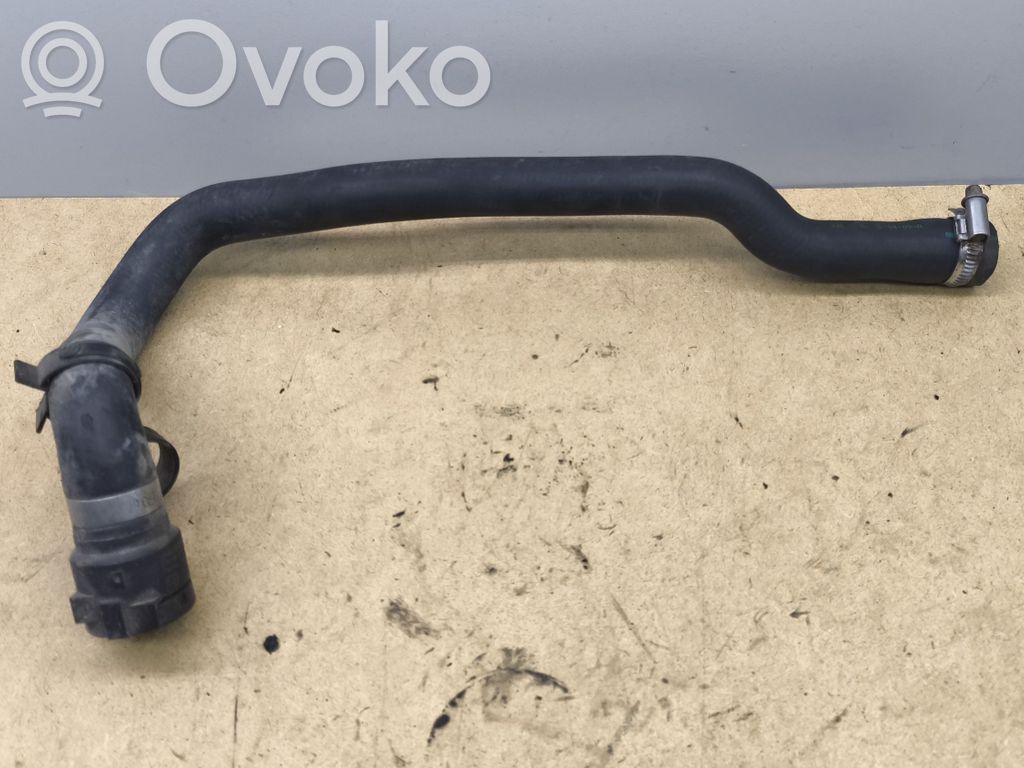 BMW 1 E81 E87 Engine coolant pipe/hose 