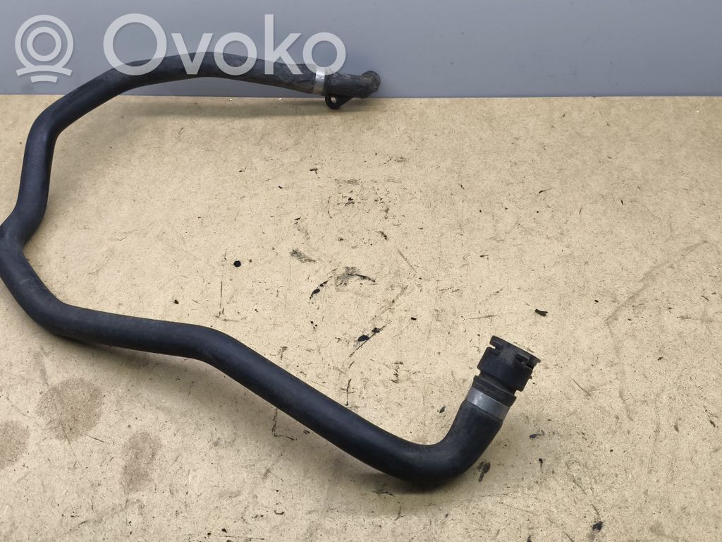 BMW 3 E90 E91 Engine coolant pipe/hose 